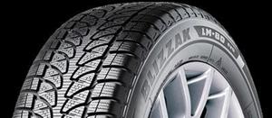 Bridgestone BLIZZAK 275/45R20