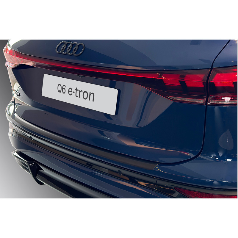 Audi ABS Achterbumper beschermlijst passend voor  Q6 e-tron (GFB) 2024- Zwart