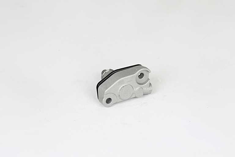 Mercedes-Benz Spanner, distributieketting