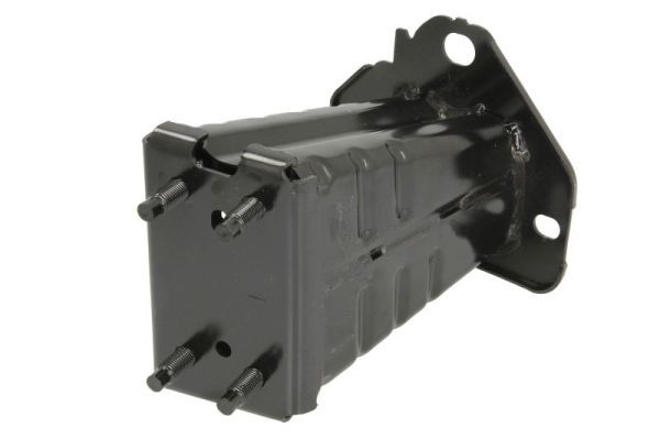 Nissan Drager, bumper