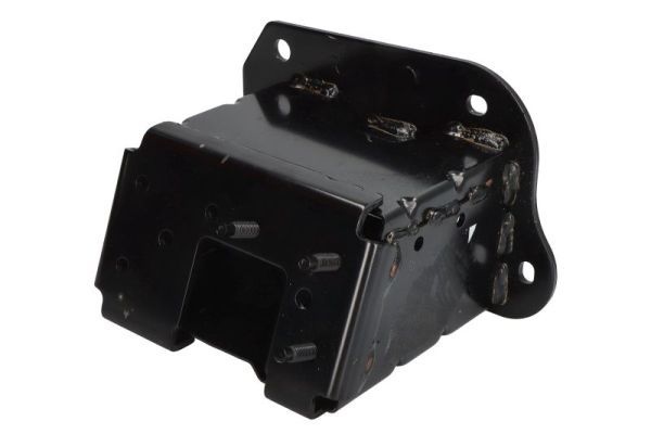 Nissan Drager, bumper