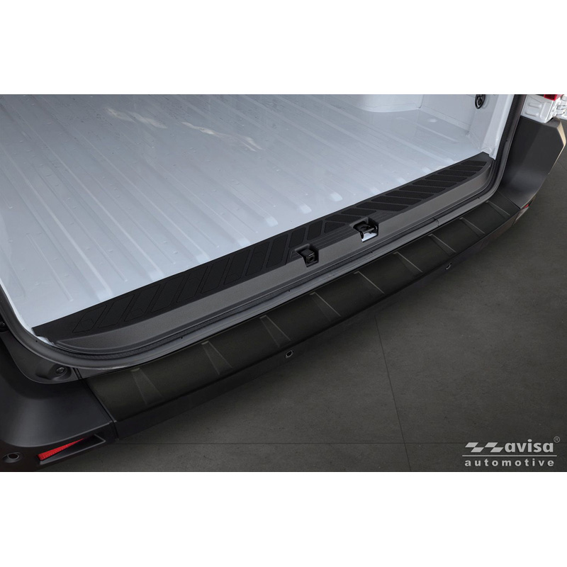 Renault Avisa Matzwart RVS Achterbumperprotector passend voor  Master IV 2024- 'Ribs'