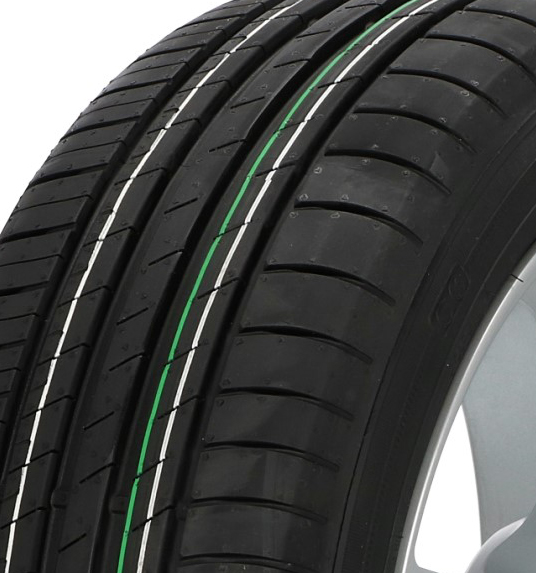 Goodyear EfficientGrip Performance 185/60R15