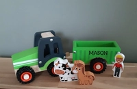 Geboortexpress.nl Houten tractor groen met aanhanger (met naam)