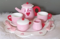 Geboortexpress.nl Houten roze theeservies met hartjes (met naam)