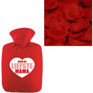 Bellatio Liefste mama warmwaterkruik rood 2 liter fleece hoes en rozenblaadjes -