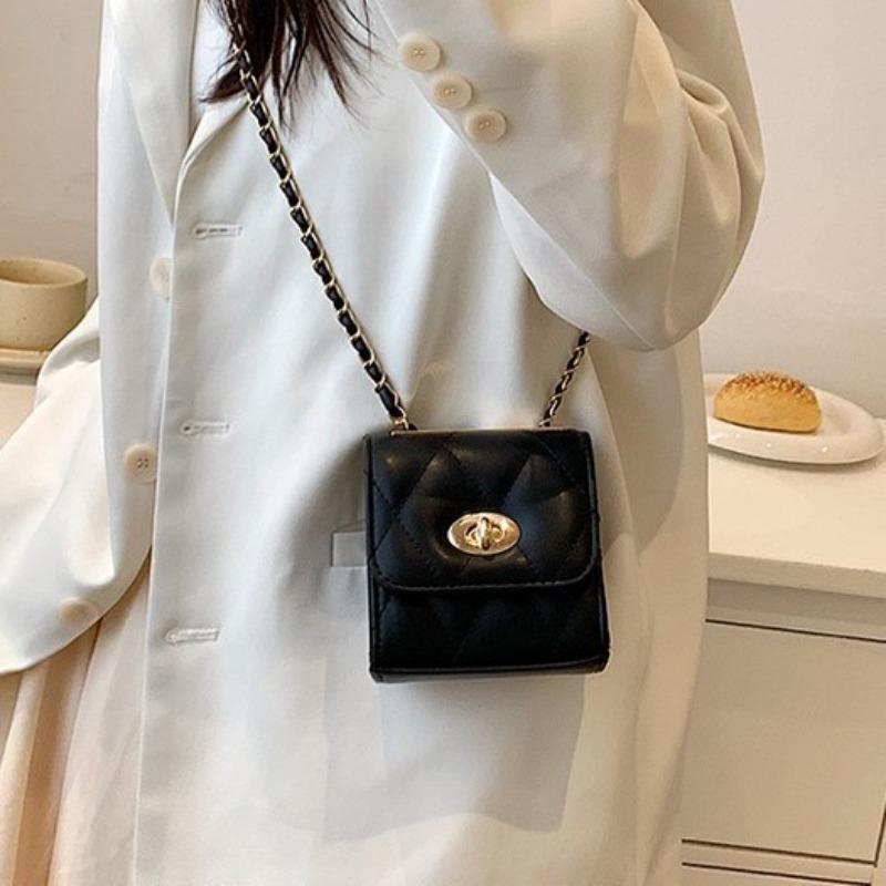 JINBAOSEN BAG Ontwerp kleine tassen voor vrouwen in 2024, nieuwe modellen, trendy tassen met diamanten ketting dit jaar, modieuze gesp met slot, enkele schouder crossbody kleine vierkante tas