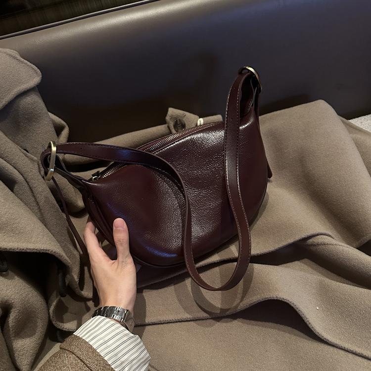 Fashion Tribe Echte leren damestas, nieuwe modieuze oksel-dumplingtas, retro woon-werkverkeer koeienhuid enkele schouder crossbody tas, dames zadeltas