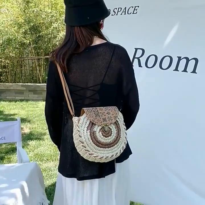 YOUHUAGUO Ronde Stro Tas Dames Geweven Strand Crossbody Tas Dames Rotan Handgemaakte Schoudertas Boheems Ontwerp Kleine Handtas 25x6x26cm koffie