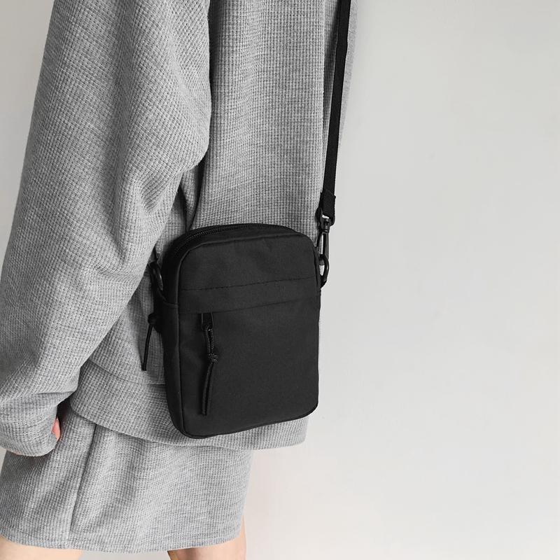 The best future Messenger Sling Bags voor mannen Casual Canvas Kleine rits Crossbody Pouch Eenvoudige kleine Crossbody schoudertas Herentas wit