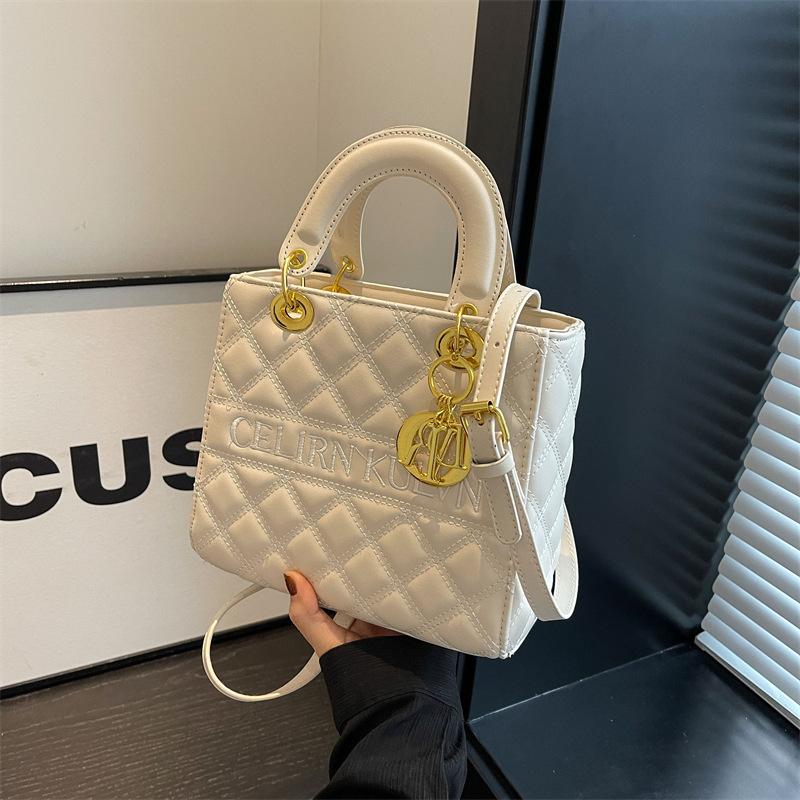 Sports bag Nieuwe Stijl Tassen met een High-End Look Ook Nieuwe Stijl Veelzijdige en Populaire Gewatteerde Handtassen voor Cross Body en Single