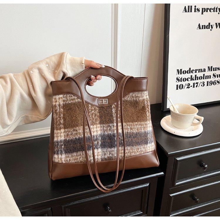 DR-clothing Handtas 2023 Winter Nieuwe Tweed Kleine Vierkante Tas Retro Plaid Enkele Schouder Diagonale Cross Bag Tas Damestas