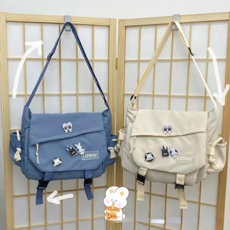 Warm clothes family Messenger Bag Japanse Handtassen School Koreaans Enkele Schouder Meisje Student Hong Kong Stijl Retro Grote Capaciteit Postbode Vrouwen