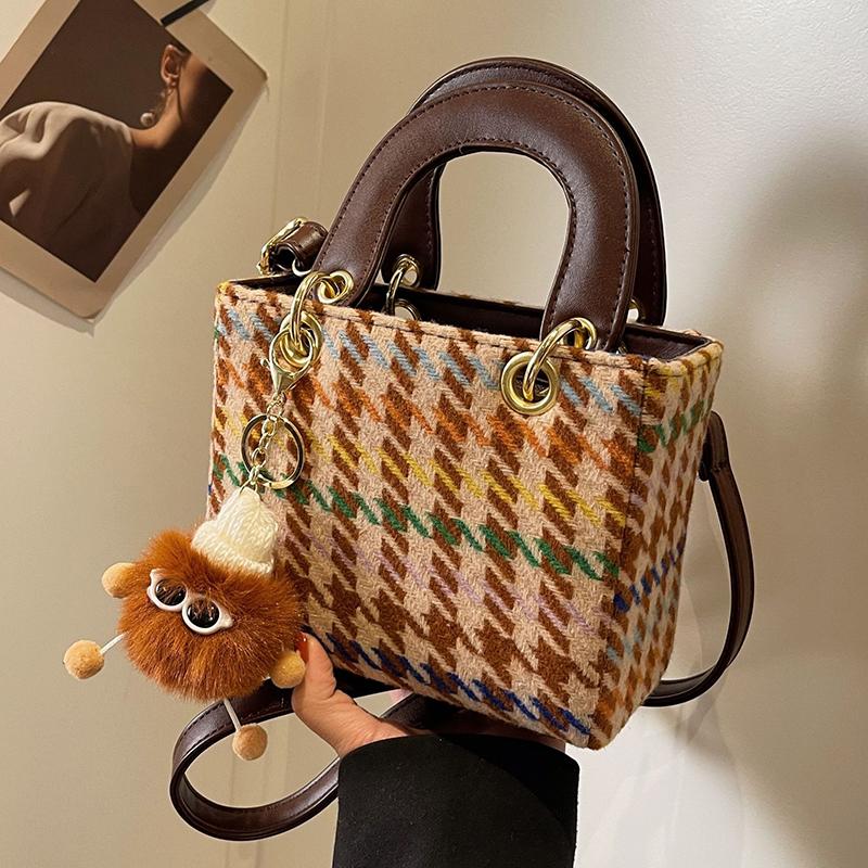 Fancy Lady Herfst en winter Niche wollen kleine tas, eenvoudige en veelzijdige crossbody tas met één schouder, geruite retro prinses Diana tas one size koffie