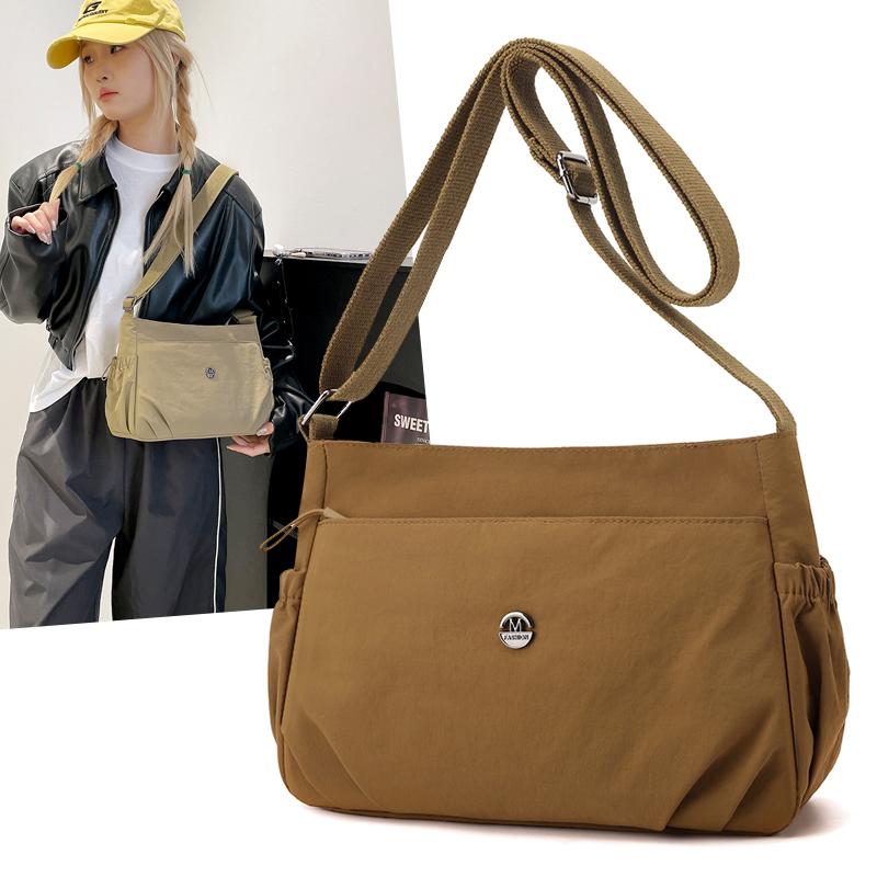MOJOTO Waterdichte nylon multilayer crossbodytas voor dames, grote capaciteit handtassen, portemonnee, casual schoudertassen voor dames koffie
