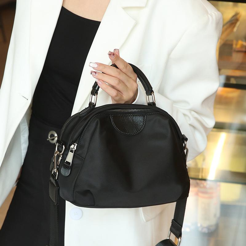 Sports Trend Bag Tas Herfst en Winter Dames Hoogwaardige Niche Handtas Retro Mode Alle Schouder Crossbody Tas zwart
