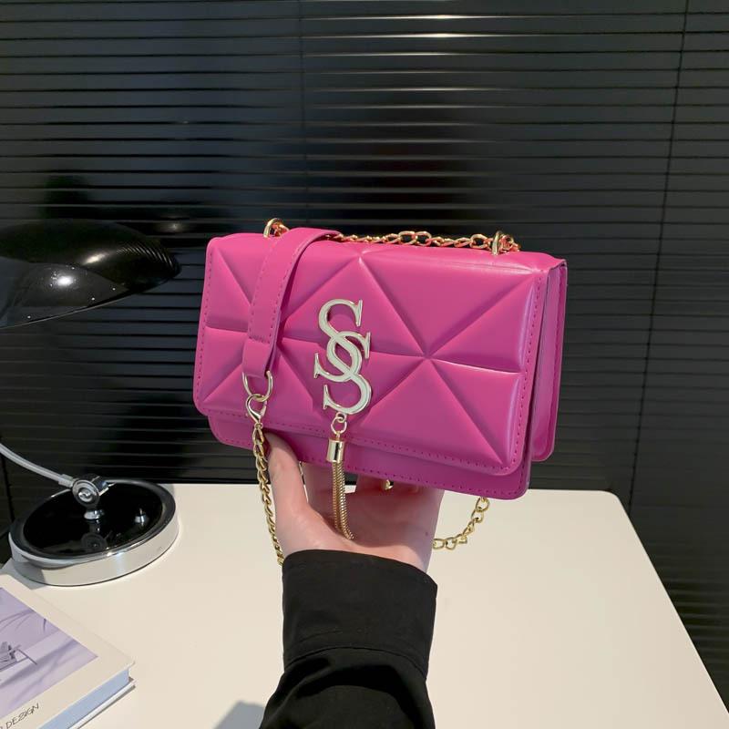 Best Shoe Boutique 2024 lente nieuwe modetrend schoudertas retro casual ketting messenger bag dames eenvoudige casual tas dames wit