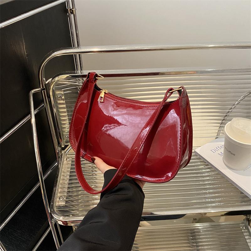 Best Shoe Boutique 2024 lente nieuwe tas dames niche retro kleine vierkante tas casual eenvoudige schoudertas modetrend okseltas roze
