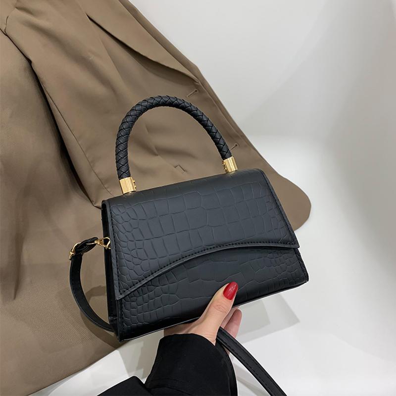 NK39UR Retro damestas Westerse stijl schoudertas Handtas Koreaanse versie Krokodilpatroon Kleine vierkante tas Mode en eenvoudige crossbody tas 21x8x15cm zwart