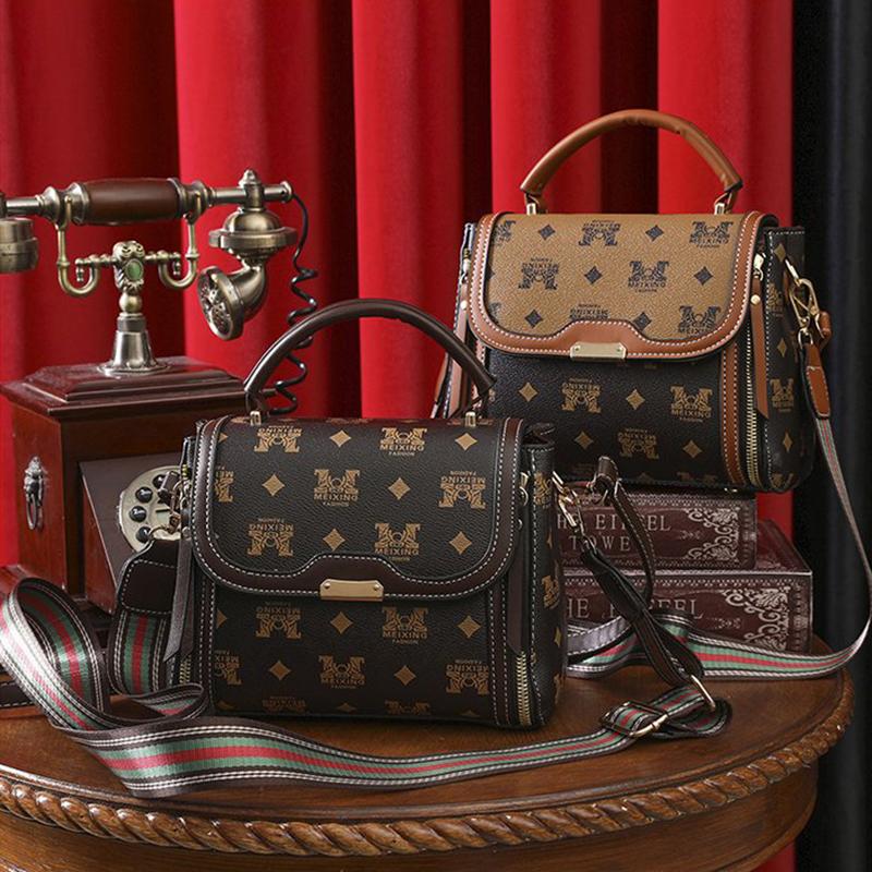 Exquisite handbag NO 1 Hoogwaardige klassieke effen schoudertas met textuur voor dames in een niche-crossbodytas, modieuze kleine vierkante tas donkerbruine kleur