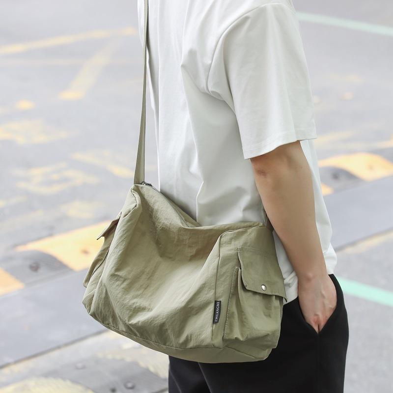 KULUOSIDI BAG Nylon tas dames crossbody tas effen kleur schoudertas beige