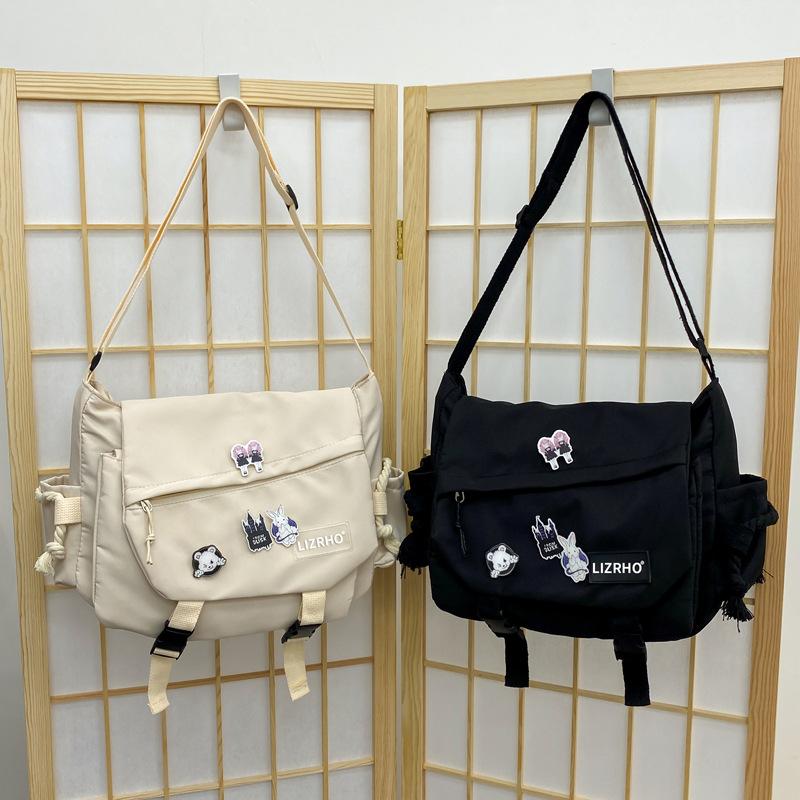 MAITA Elite Fashions Koreaanse schoudertas Japanse retro Messenger Bag Student Messenger Bag zwart