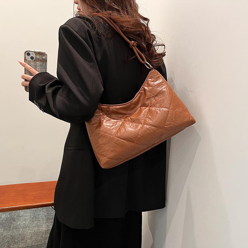 KULUOSIDI BAG Retro tas Damesketting schoudertas Casual leren tas wit