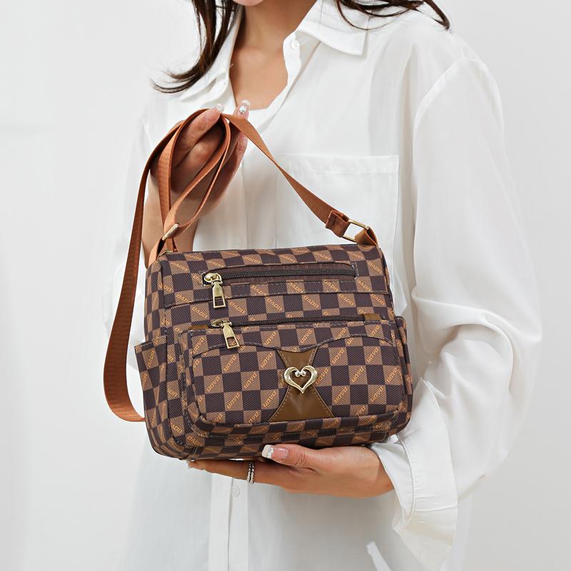 Kuluosidi Leren schoudertas voor dames met print en grote capaciteit Crossbodytas bruin