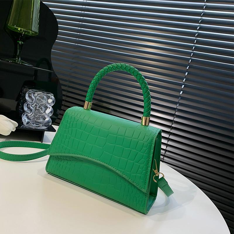 Yogodlns Retro Damestas Schoudertas in westerse stijl Handtas Koreaanse versie Krokodilpatroon Kleine vierkante tas Mode en eenvoudige crossbodytas 21x8x15cm groen