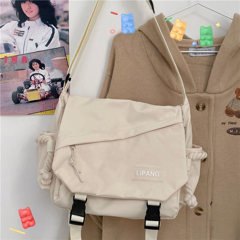 Yoghurt Nylon Handtassen Schoudertas Grote Capaciteit Crossbody Tassen voor Tiener Meisjes Mannen Harajuku Messenger Bag Student Schooltassen Sac wit