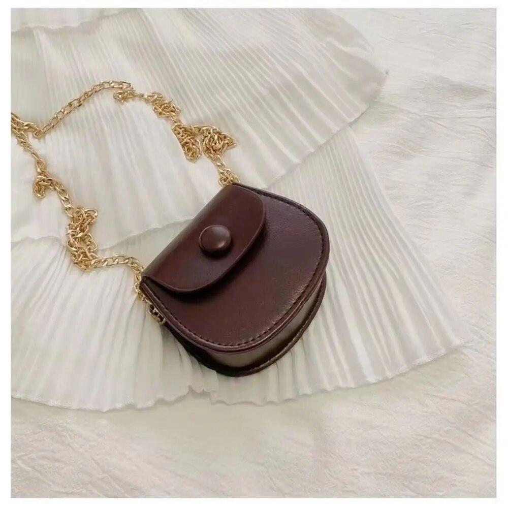 Enjoytime H Meisjes schattige jongen mode cross body tas elegante mini PU lederen ketting uitje sling schoudertas handtas etui bruin