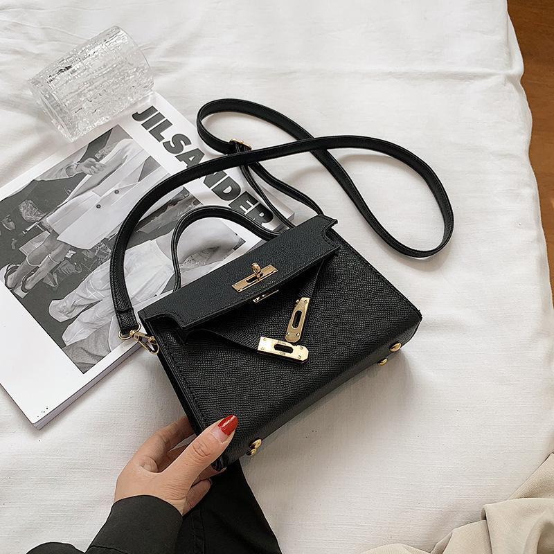 ZF Be 2022 Eenvoudige Casual Kleine Tas Vrouwelijke Populaire Nieuwe Trend Mode Retro Draagbare Schoudertas Messenger Bag Handtas