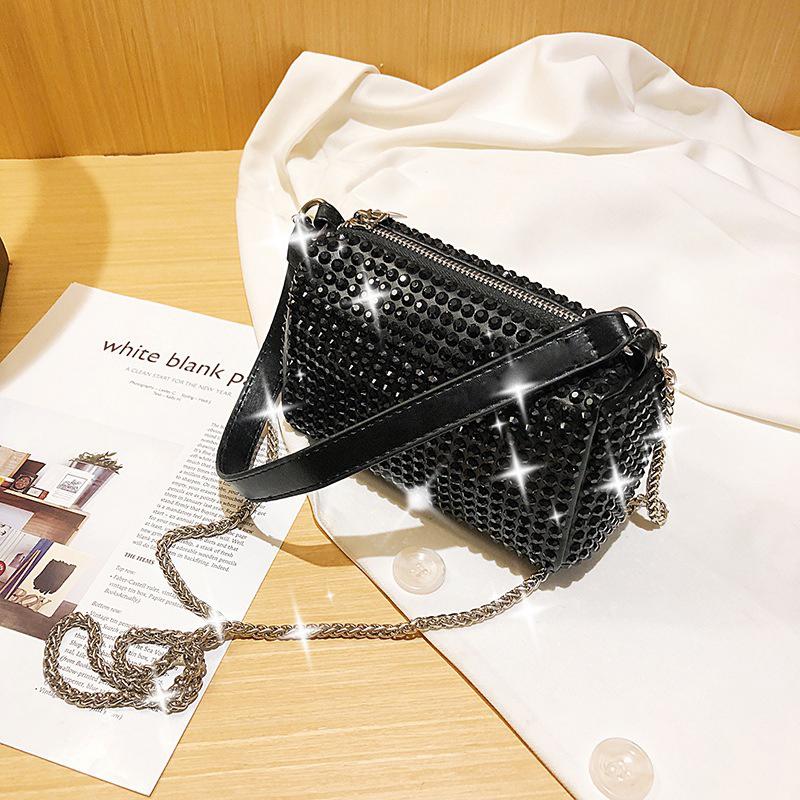 YOUHUAGUO Luxe Bright Diamond Schoudertas Dames PU Leren Crossbody Tas Mode Kettingen Messenger Handtas Elegante Okseltas 18*9*12cm zwart
