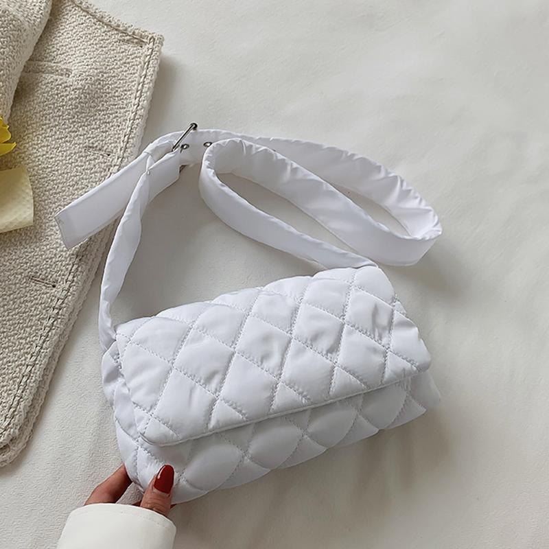 NK39UR Winter Rhombus Nylon Schoudertas Mode Sapce Katoen Effen Kleur Flap Down Crossbody Tas 25x6x14cm wit