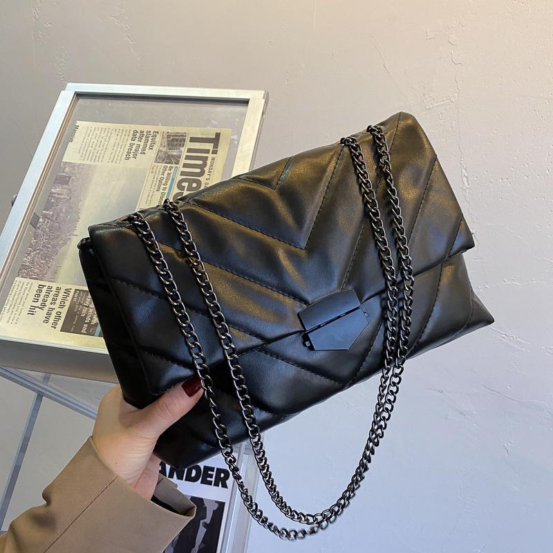 Yogodlns Fashion PU Vrouwen Schoudertas Kettingband Leren Handtas Crossbody Handtas Tote 28*19*8cm zwart