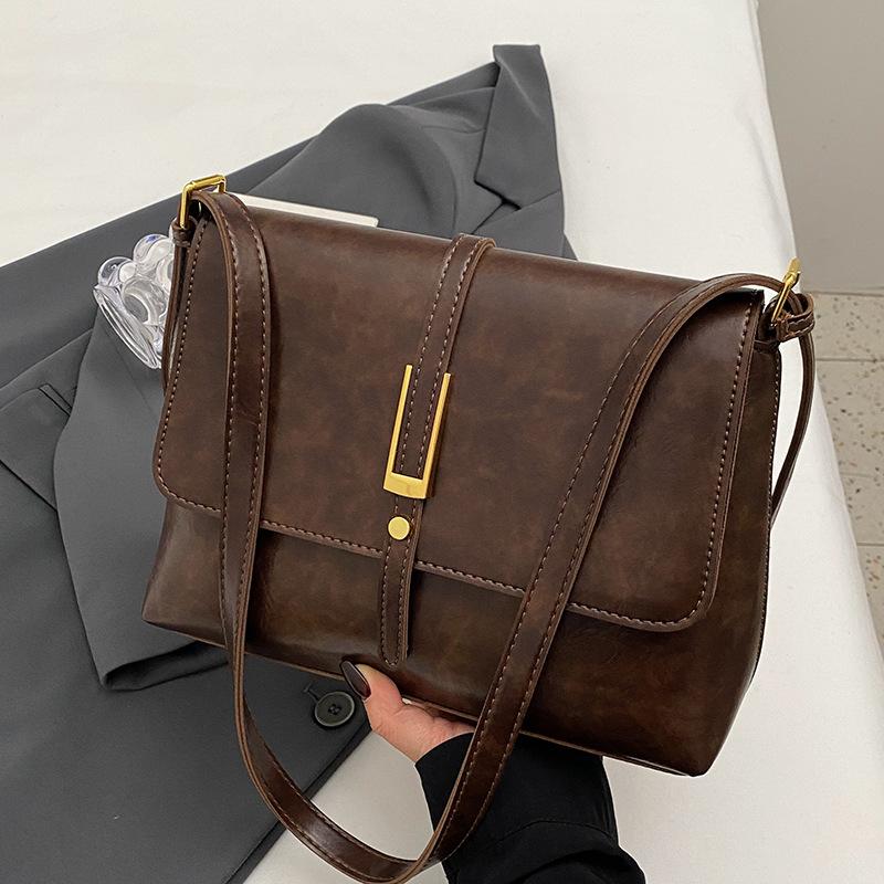 Best Fashion Pavilion Grote tas, dames messenger bag 2024 nieuwe herfst en winter retro veelzijdige schoudertas, populaire kleine vierkante tas dit jaar