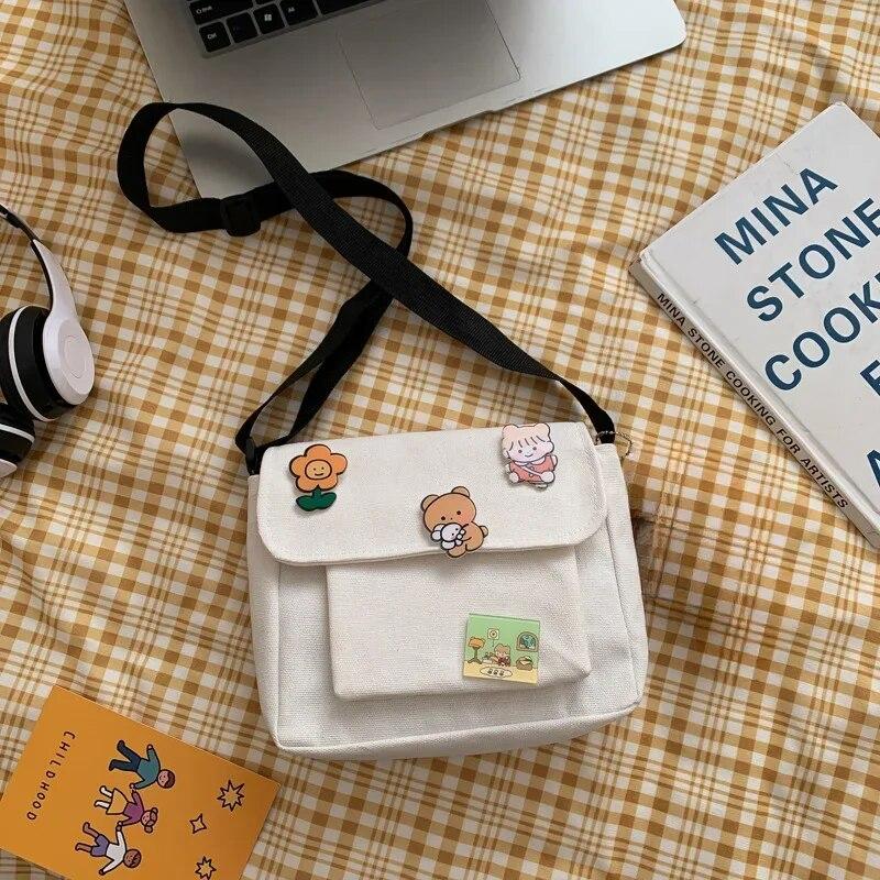 MOJOTO Schattige kleine canvas tas vrouwelijke harajuku diagonale tas wilde studente meisje schoudertas tassen voor vrouwen wit