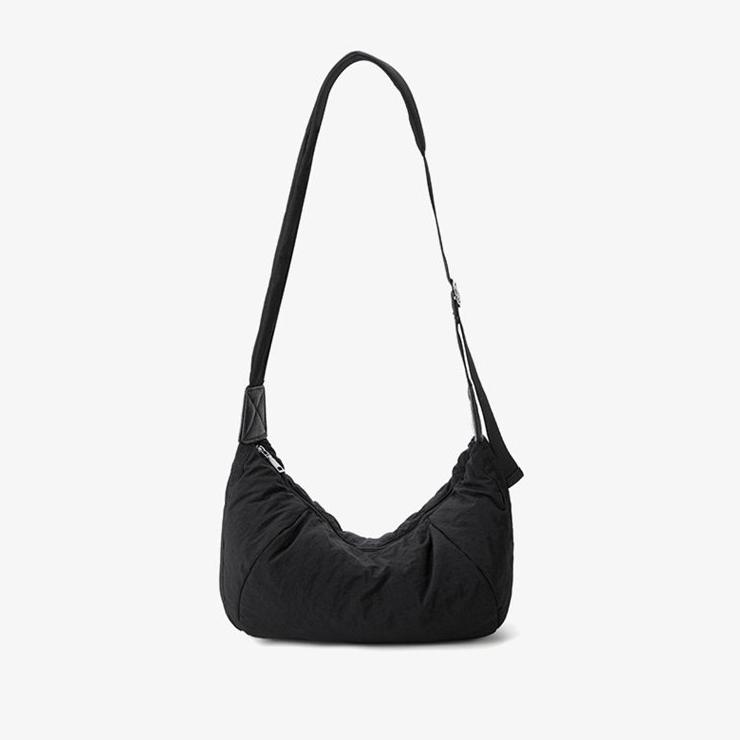 MOJOTO Zomer Nieuwe Damestas Grote Capaciteit Casual Nylon Crossbody Tas Knoedeltas Hoogwaardige Effen Kleur Schoudertas zwart