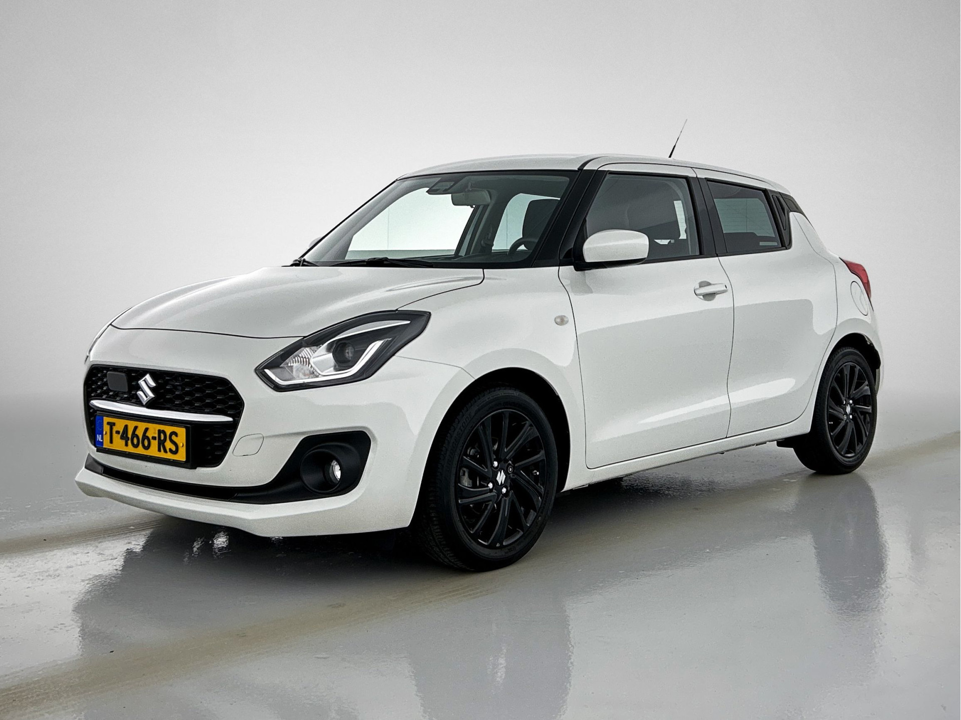 Suzuki Swift 1.2 Select Smart Hybrid