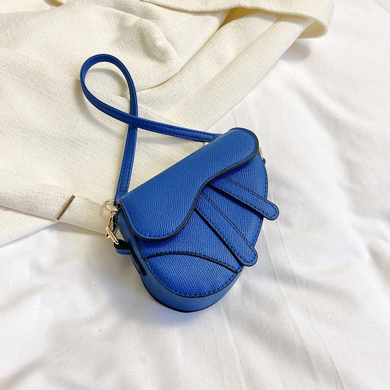 The Two 2023 New Women's Mini Saddle Bag - Stylish French Fashion Crossbody Triangle Handbag blauw