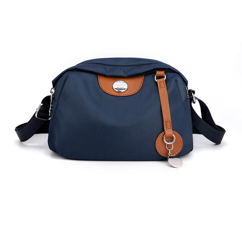 Yoghurt Waterdichte nylon crossbodytas voor dames, luxe designertas met grote capaciteit, handtassen voor dames, casual schoudertassen voor dames, kussentassen as picture donkerblauwe kleur