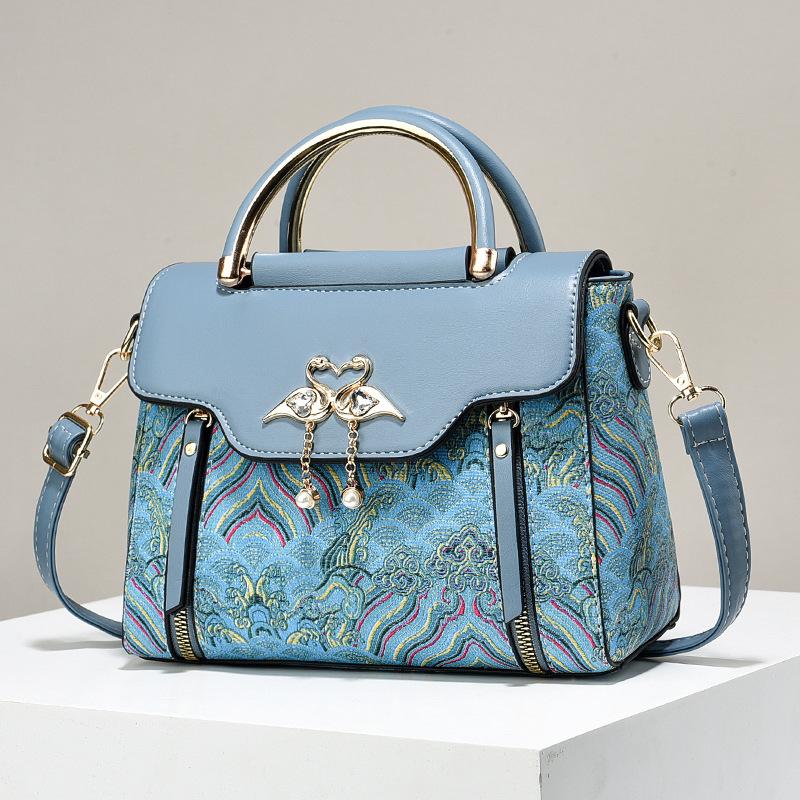 WTEMPO Borduurwerk Botsende Tassen Vrouwen Handtassen Niche Honderden Schouder Schuine Crossbody Tassen Textuur Oceanische Tassen Length 23 Width 11 Height 18