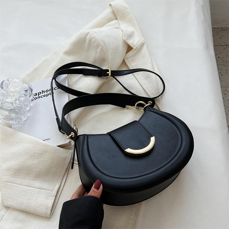 RUWB BAGS Oksel Schouder Zijtassen voor Vrouwen 2024 Designer Trend Leren Kleine Onderarm Crossbody Handtassen en Portemonnees 25cmx14cmx7cm zwart