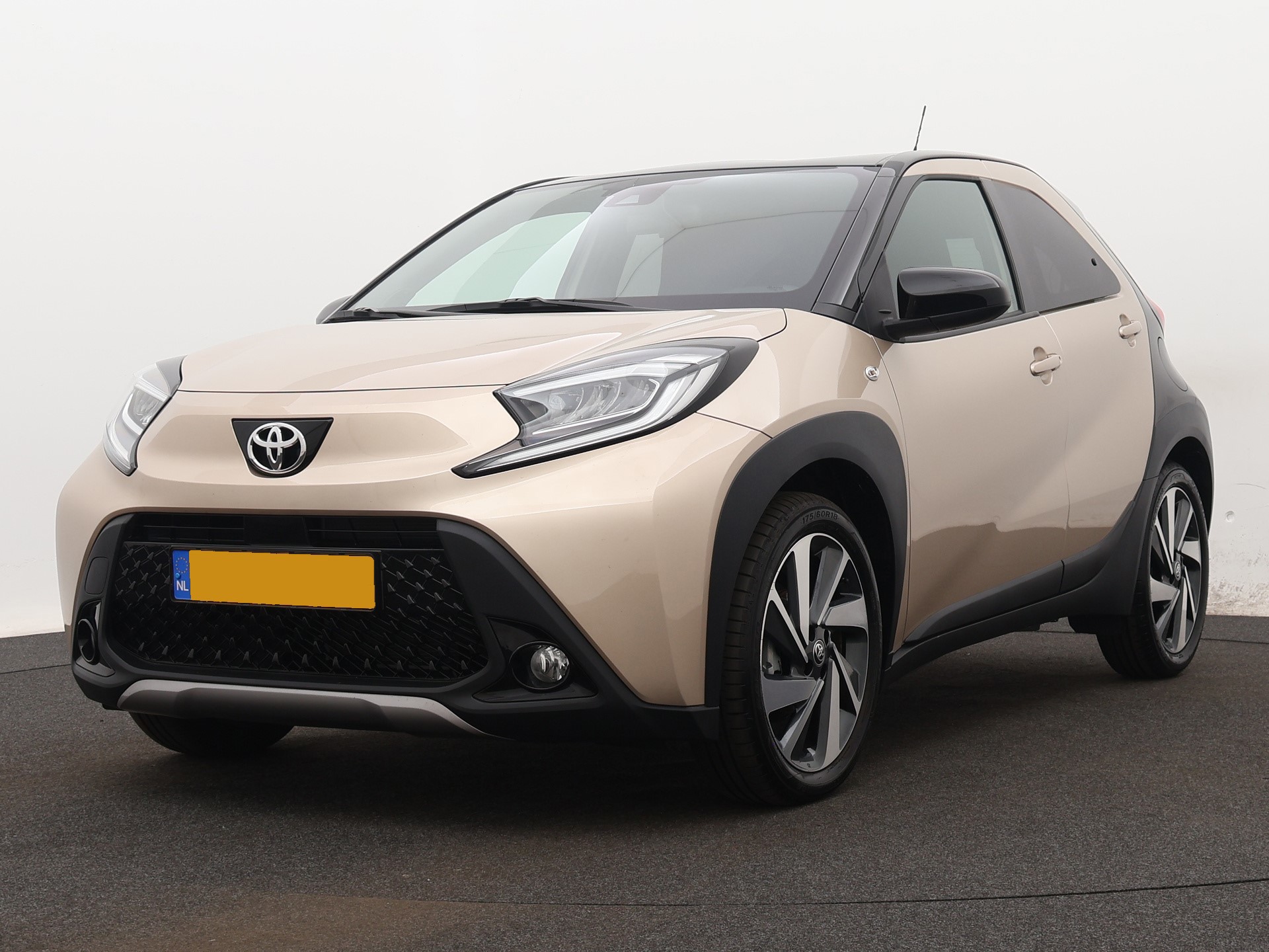 Toyota Aygo X 1.0 Vvt-I S-Cvt Envy