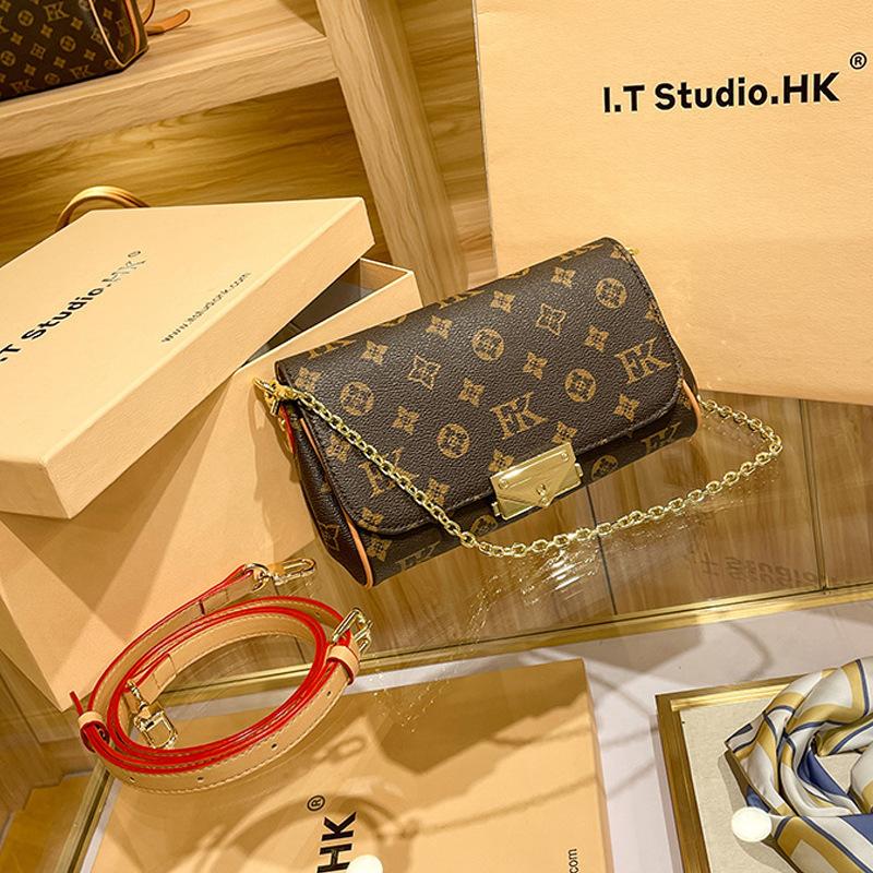 Versatile glasses Nieuwe modieuze leren dames schoudertas casual bijpassende okseltas crossbody tas draagbare ketting vierkante tas