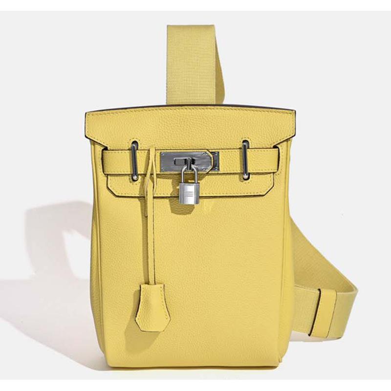 Sexy ladies trend market New bag unisex breast bag high quality first layer cowhide shoulder crossbody commuter bag fanny pack women 17*8*27cm