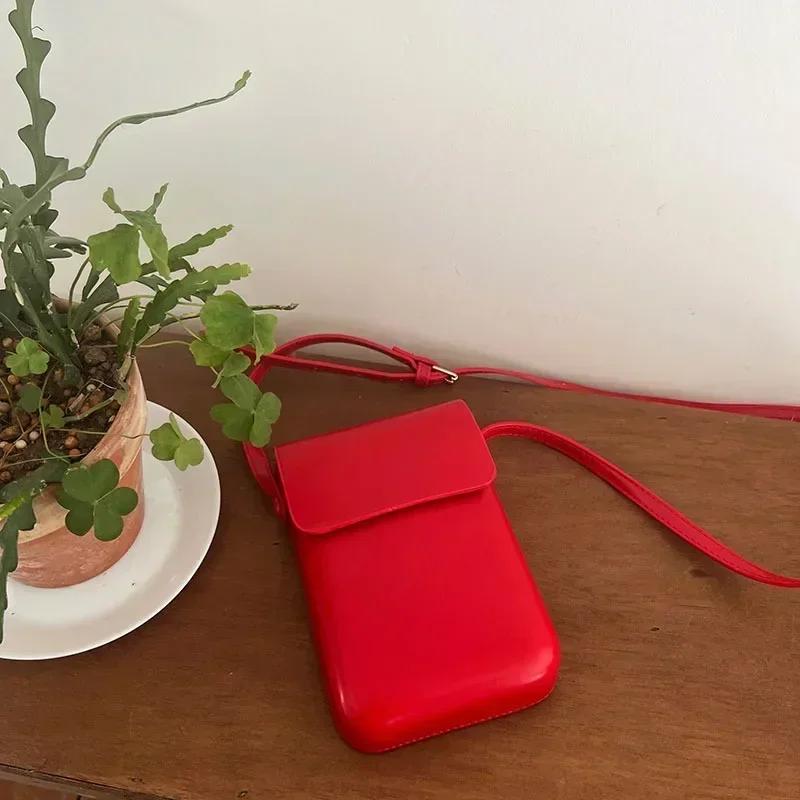 SZwatch Flap Crossbody Tassen Dames Mini PU Lederen Schoudertassen en Handtassen voor Meisjes Dames Telefoon Eenvoudige Effen Designer Tas rood