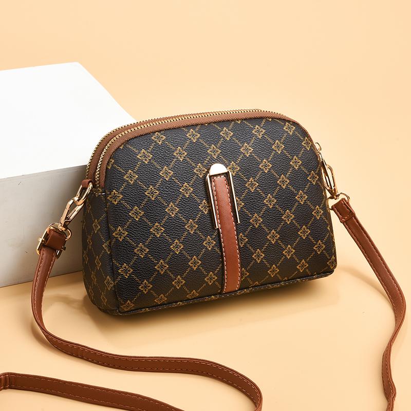 Yogodlns Vintage Patchwork PU-leer Damesschoudertas Casual stijl Shell Kleine crossbodytas 18x7.5x14.5cm koffie