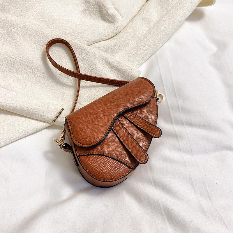 The Two 2023 New Women's Mini Saddle Bag - Stylish French Fashion Crossbody Triangle Handbag