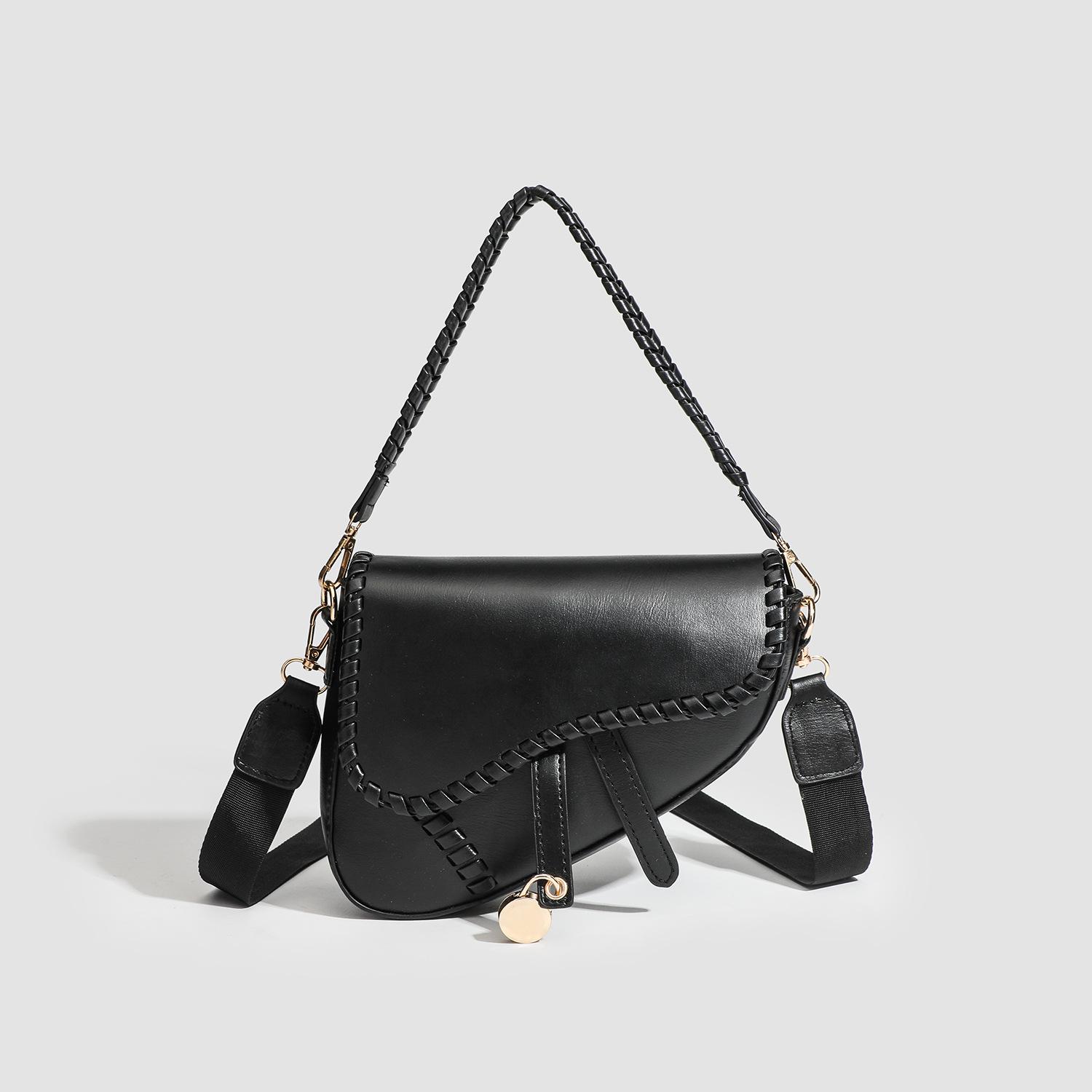 Wucifang Bags Niche Design Zadeltas Liefde Casual Mode Retro Mode Handrekening Schouder Crossbody Tas zwart